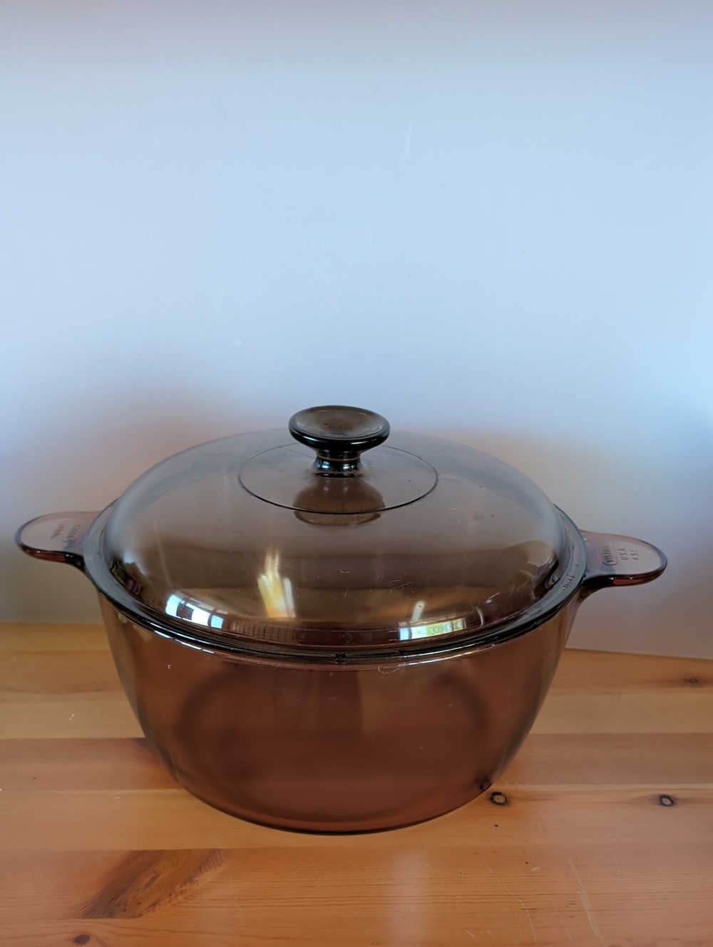 VTG. Corning Vision, Amber Glass Dutch Oven W/Matching Pyrex Lid.